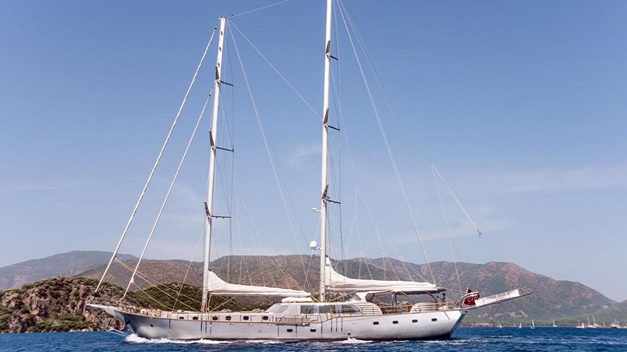 silver moon yacht charter